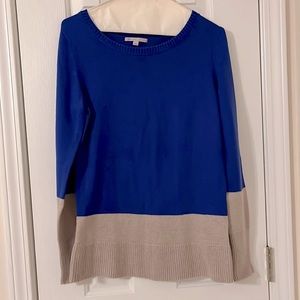 GAP Blue Colorblock Sweater - Medium
